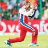 Article image for: New pictures of <i class="tbold">Murali Kartik</i>