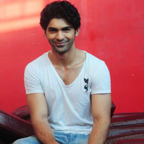 Taaha Shah Photos