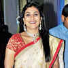 Article image for: Click here to see the latest images of <i class="tbold">roja</i>