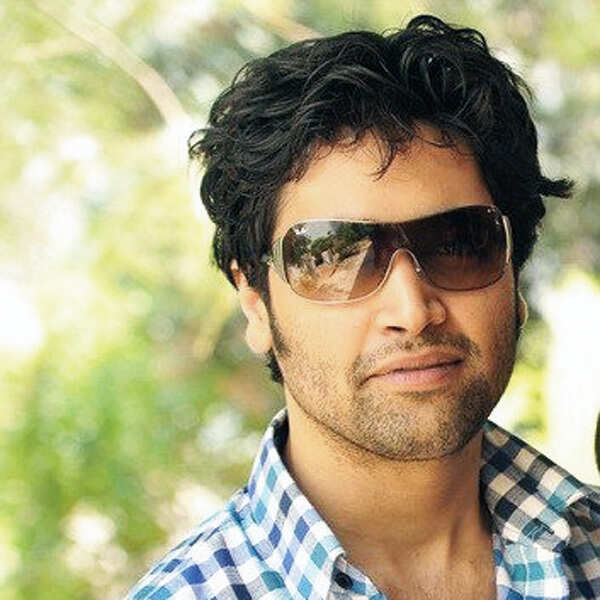Adivi Sesh