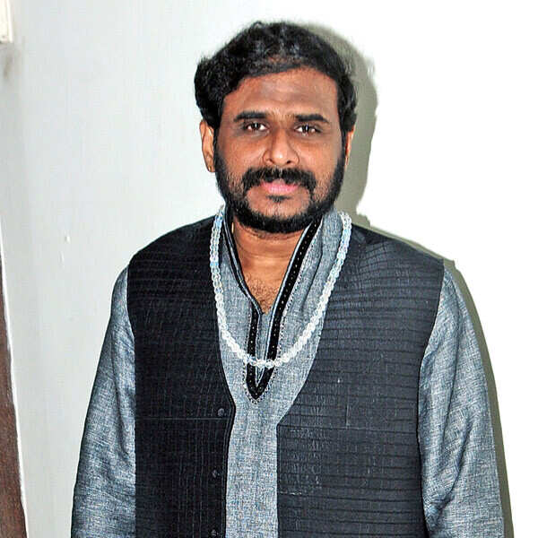 Ramesh Narayanan Photos