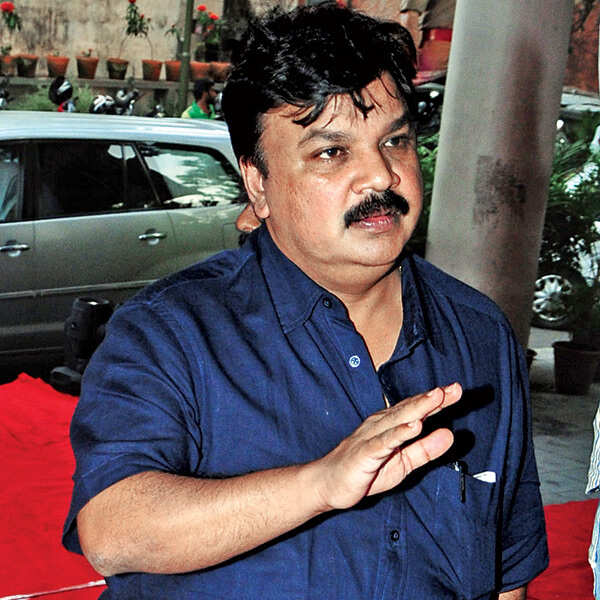 Idavela Babu Images