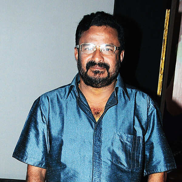 Suresh Unnithan Images