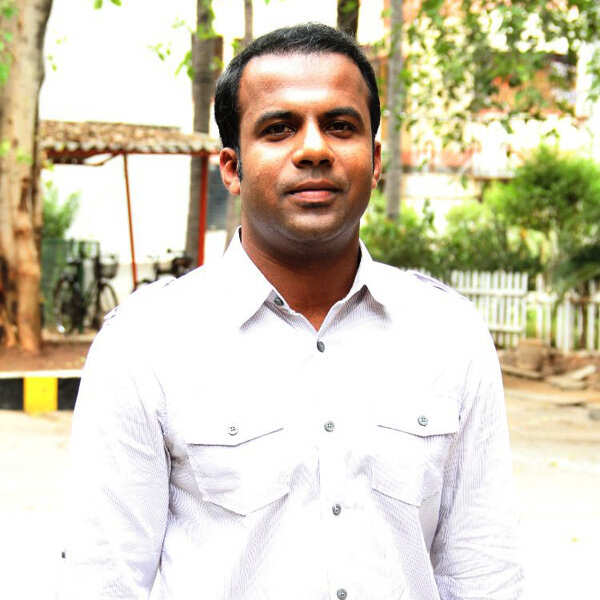 Jakes Bejoy Photos