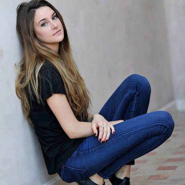 Shailene Woodley Wallpapers