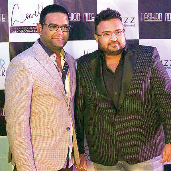 Shreyan Wallpapers