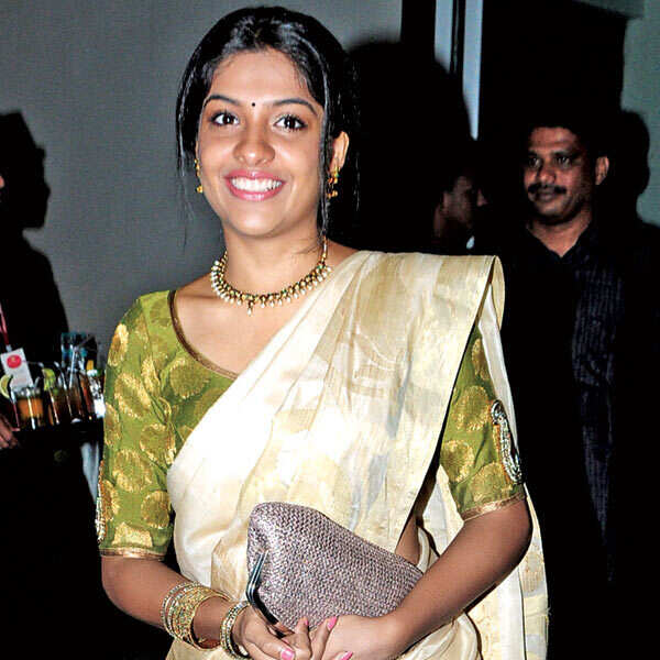 Archana Kavi Pictures