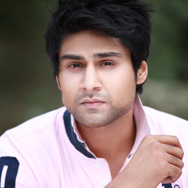 Saurabbh Roy Photos