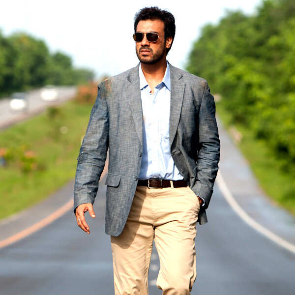 Gavie Chahal Images