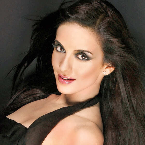Jennifer Kotwal Images