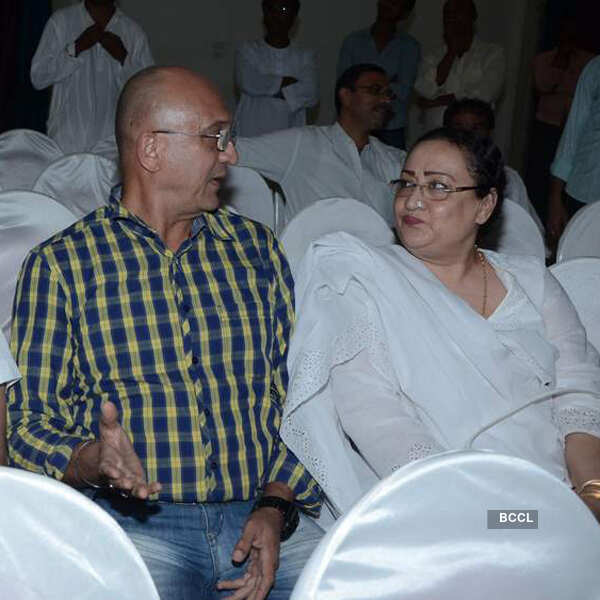Tej Sapru Images