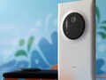 Nokia unveils Lumia with monster camera