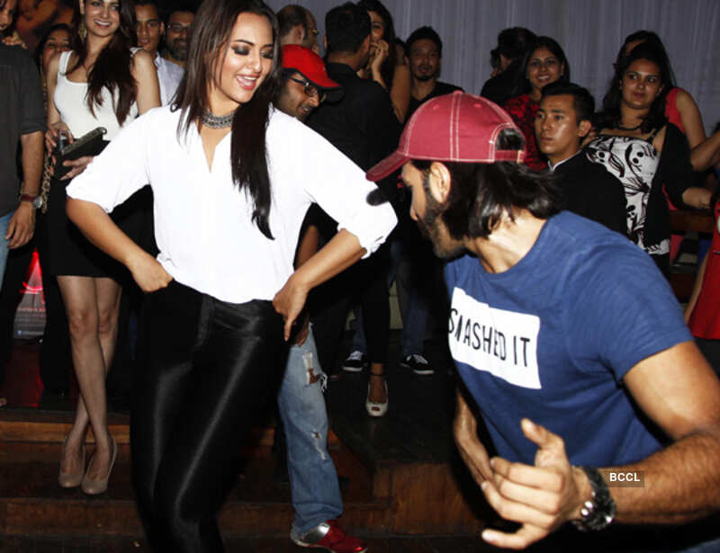 Lootera: Success Bash