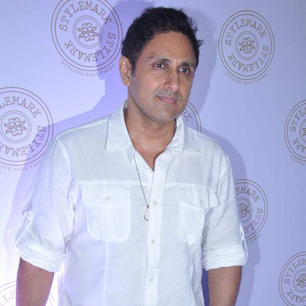 Parvin Dabas
