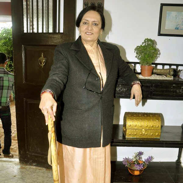 Dolly Ahluwalia Wallpapers