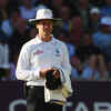 Article image for: New pictures of <i class="tbold">Simon Taufel</i>