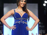 IIJW'13: Jewels Trendz