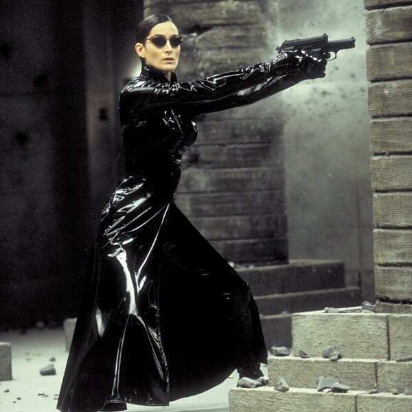 Carrie Anne Moss Wallpapers