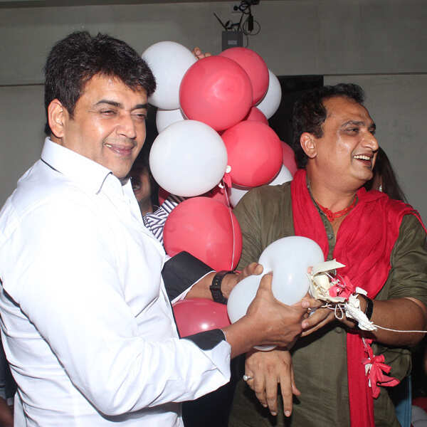 Awadhesh Mishra Pictures
