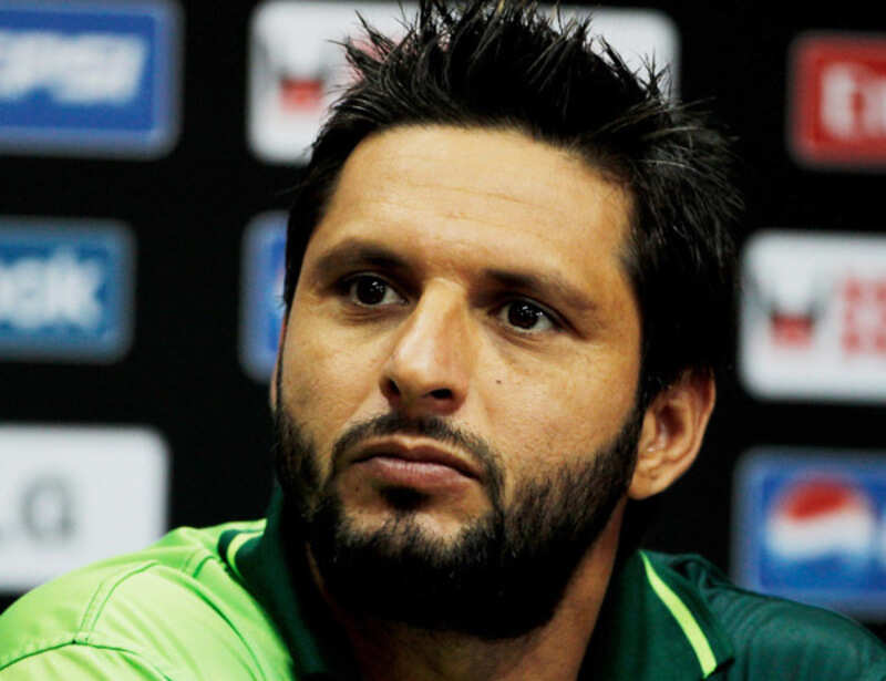 Angry Afridi demands cut to 'obscene' movie