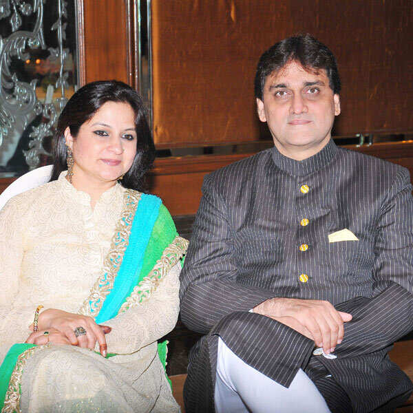 Faiz Khan. Stills