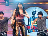 Guest stars on TV dance show