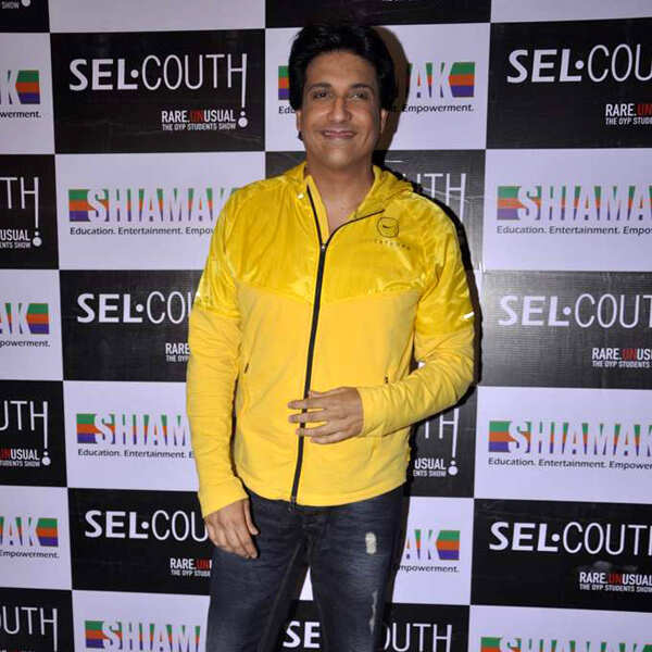 <a class="_64-f" href="https://www.facebook.com/shiamakofficial/"></a>Shiamak
