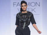 LFW'13: Jinali Sutariya & Heena Surani