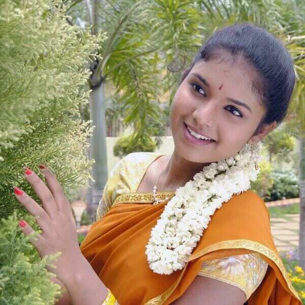 Anu Krishna Wallpapers