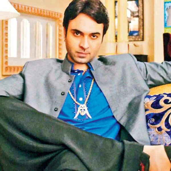 Paras Singh Photos