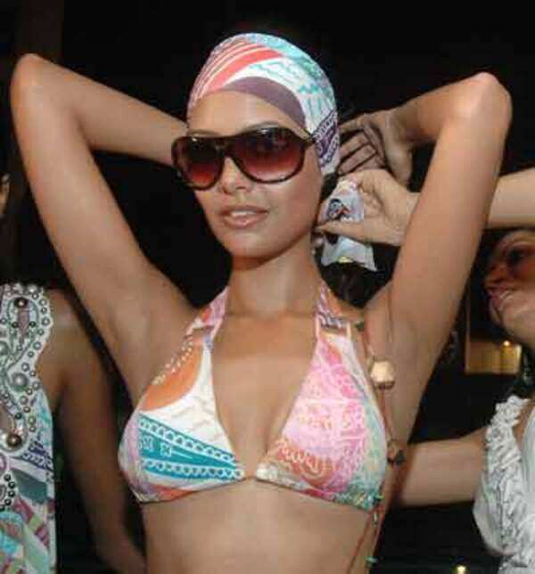 Isha Gupta Images