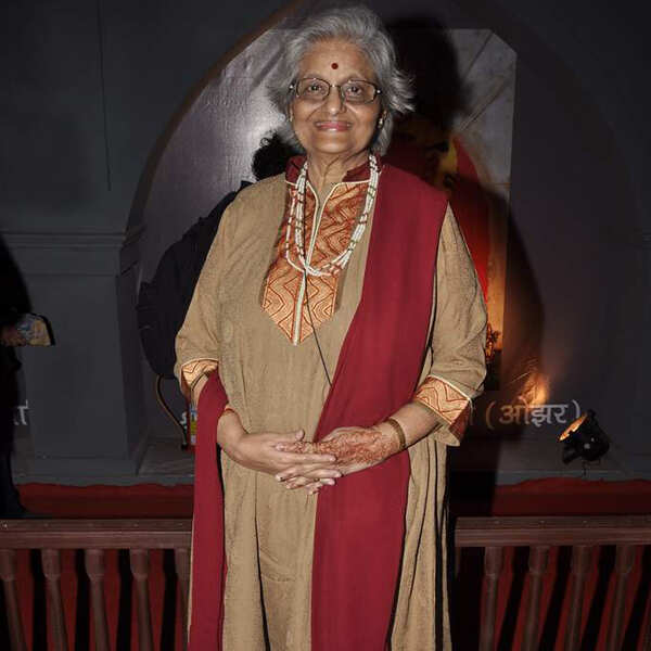 Leena Daru Photos
