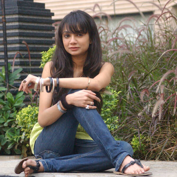 Ira Dubey Wallpapers