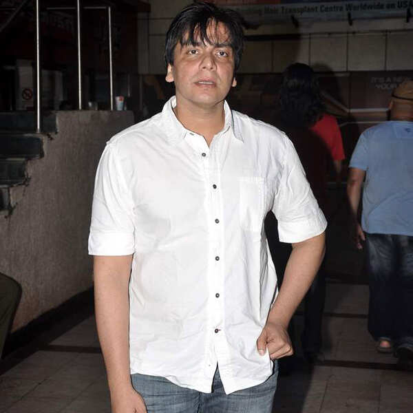 Anthony DSouza Stills