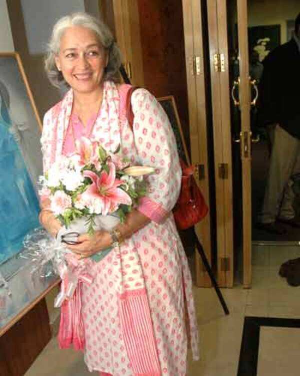 Nafisa Ali Pictures