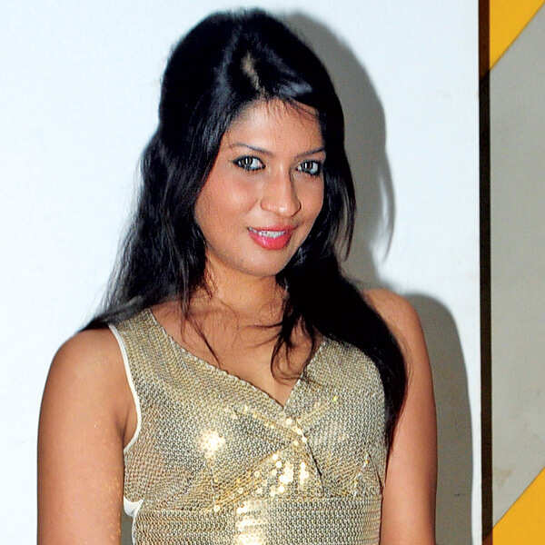 Iti Acharya Photos