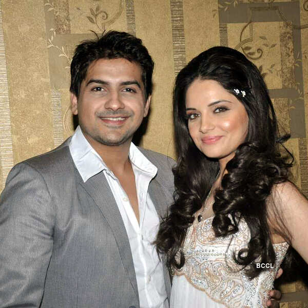 Armeena Rana Khan Stills