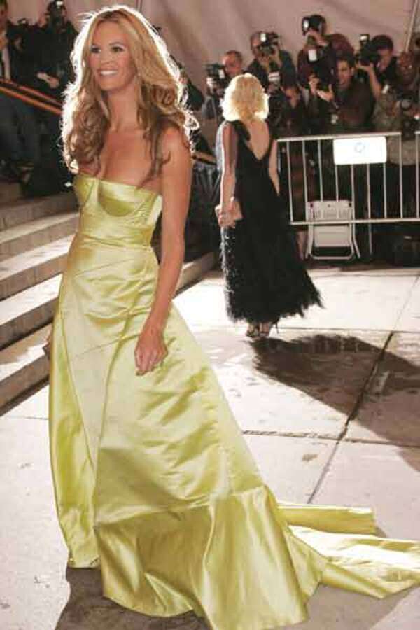 Elle Macpherson