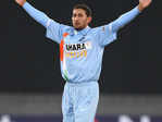 Agarkar announces retirement from all cricket