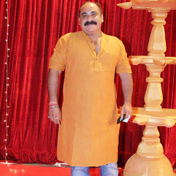 Ashwani Dhir Photos