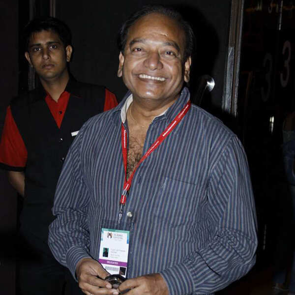 Vijay Kadam Photos