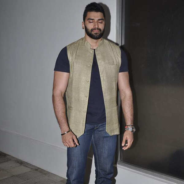 Nikitin Dheer