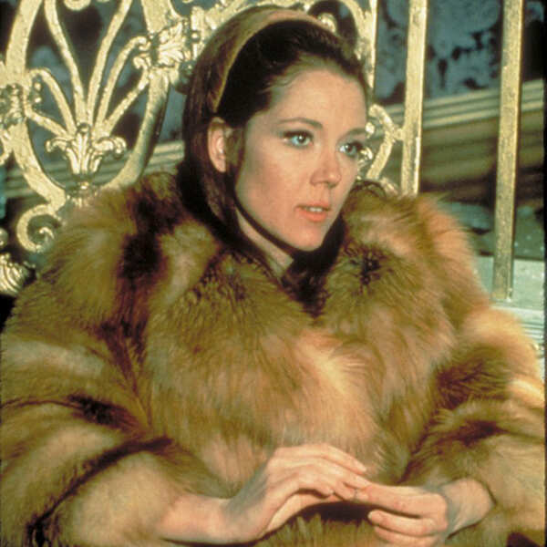 Diana Rigg Wallpapers