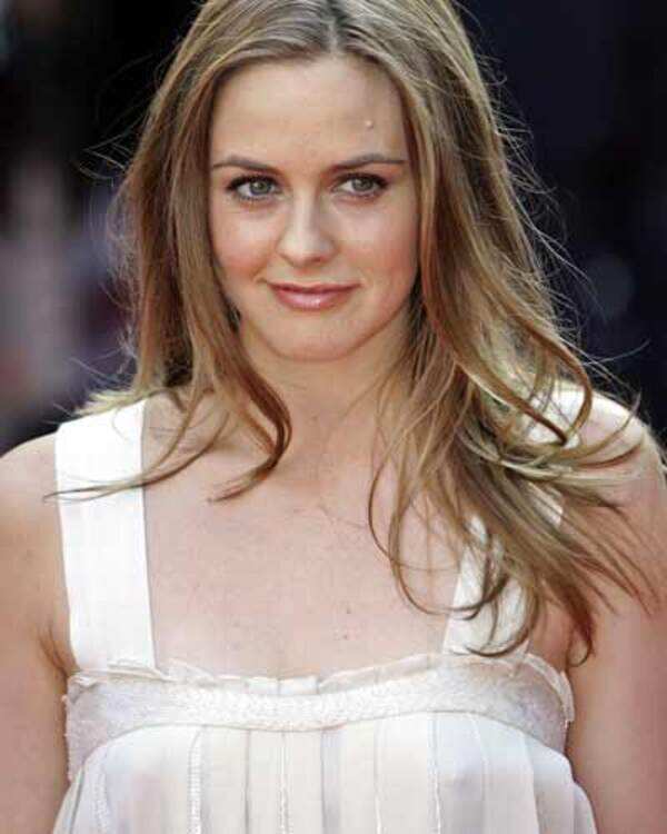 Alicia Silverstone Stills