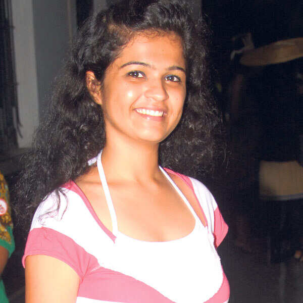 Suman Sharma Pictures
