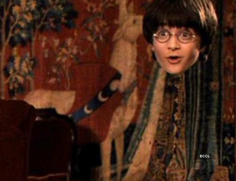 New invisibility cloak makes objects vanish