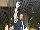 Nawaz Sharif arrives in Pakistan