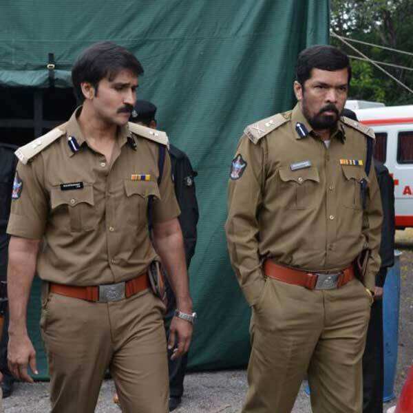 Ravi Prakash Photos