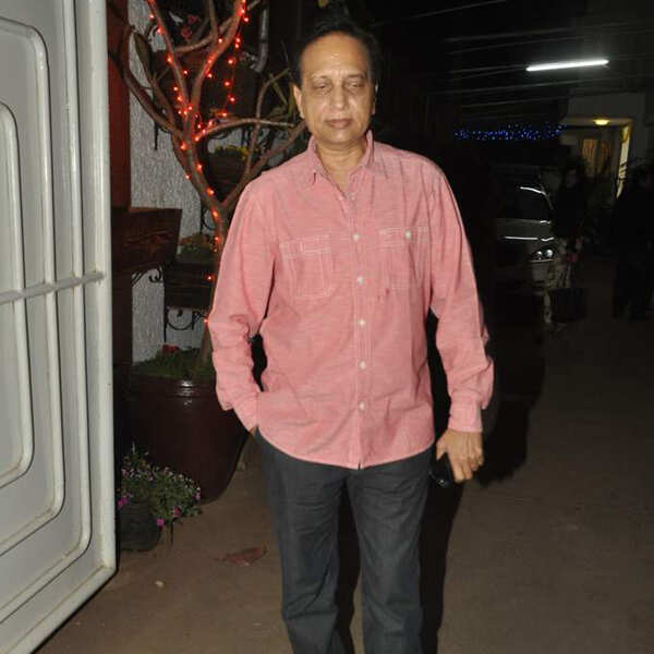 Ratan Jain Stills