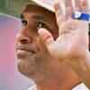 Article image for: Tearful Sachin bids <i class="tbold">adieu</i> to cricket